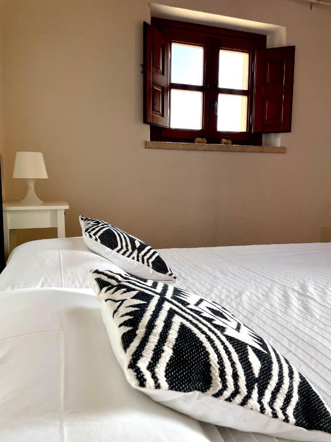 Hotel La Vecchia Fornace à SantʼAnna Arresi Extérieur photo